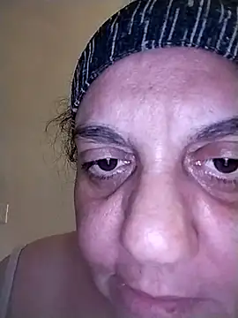 BustyBabyOfficial online show from September 20, 9:02 pm