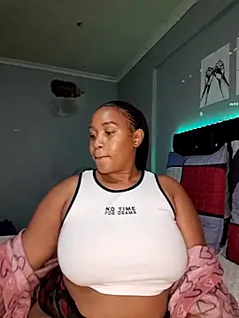 Toya P online show from September 26, 9:12 pm