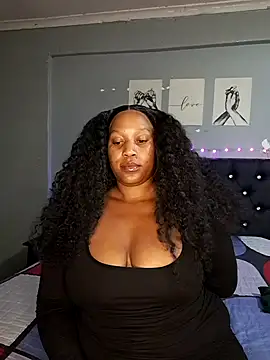 Toya P online show from July 23, 5:10 pm