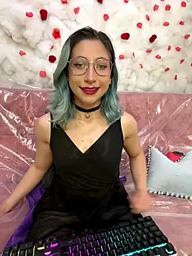 Snapshot of SkarletJhonson_ chatting on September 27, 7:26 am SkarletJhonson  online show from September 27, 7:26 am