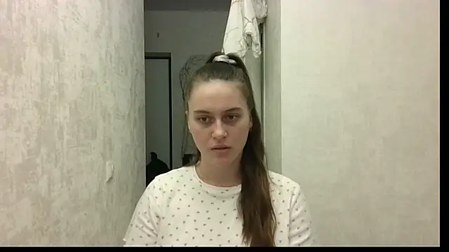 HarleyDeess online show from November 1, 2:16 am