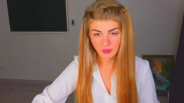  comefeelme  online show from November 7, 3:50 pm