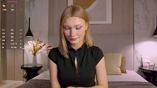 CarolReeves online show from May 22, 4:49 pm