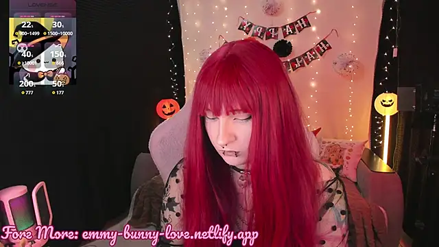 EmmyBunny online show from October 29, 2:42 pm