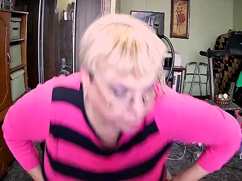 LOLA8888 online show from October 19, 11:45 am