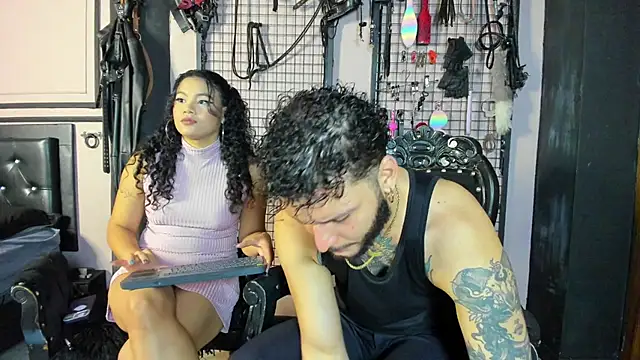 Twisted Fantasy online show from January 8, 2:26 am