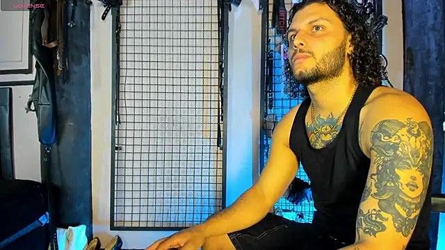 Twisted Fantasy online show from October 21, 5:55 am