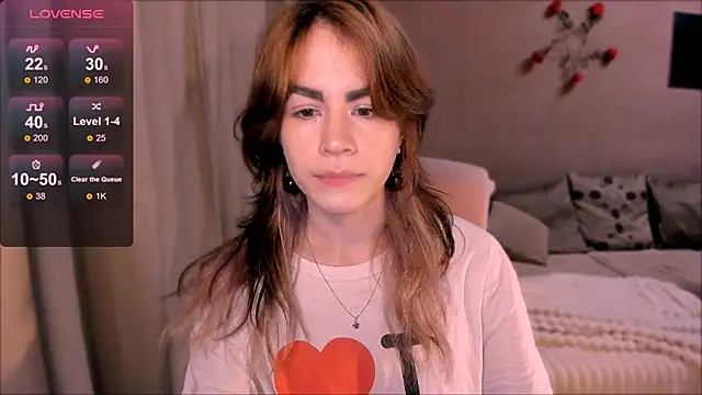  selectrra online show from October 25, 8:05 pm