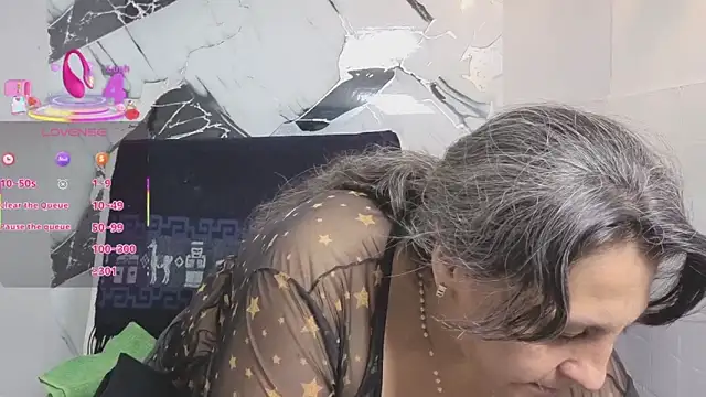 merlyna goldens online show from September 30, 11:20 pm