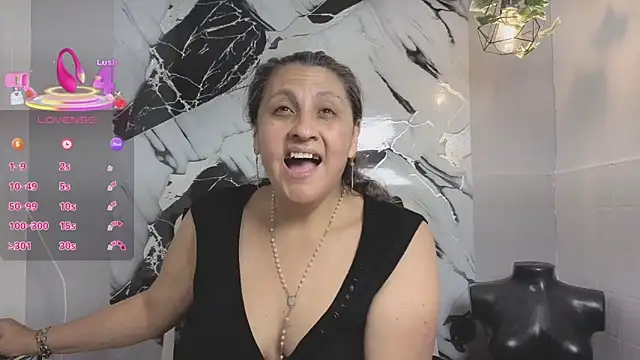 merlyna goldens online show from September 22, 11:03 pm