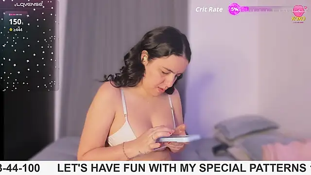 Snapshot of rouse_lili chatting on October 23, 9:48 am rouse lili online show from October 23, 9:48 am