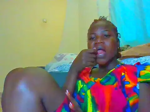 prettychic5 online show from May 9, 12:29 pm