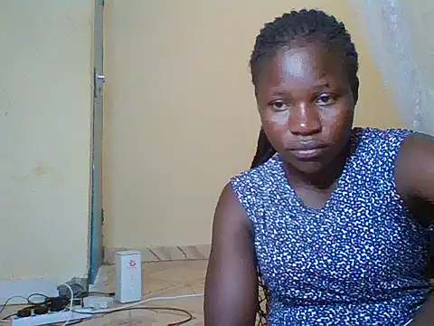 prettychic5 online show from February 4, 2:09 pm