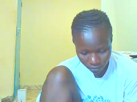 prettychic5 online show from March 12, 9:34 am