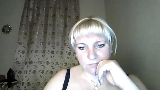 MeilomaWesa online show from October 22, 9:31 pm