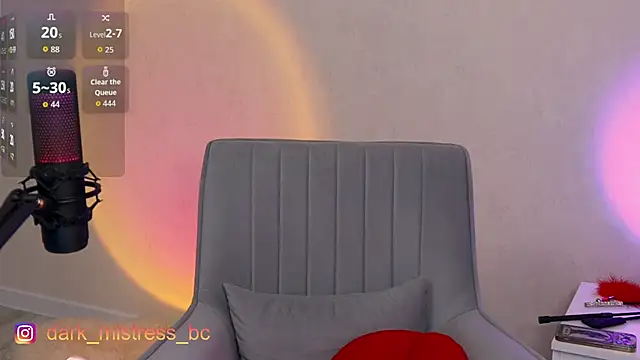 Vicky Fetish online show from November 9, 7:10 pm