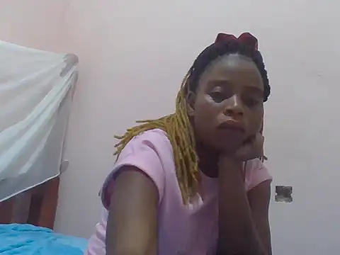 sweetbabra1 online show from March 12, 8:17 am