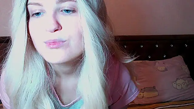 Sara4uu online show from September 26, 11:13 pm