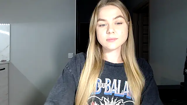 Sunbeam  online show from November 17, 9:15 pm