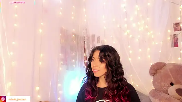 natalie jaensen online show from February 6, 10:02 pm