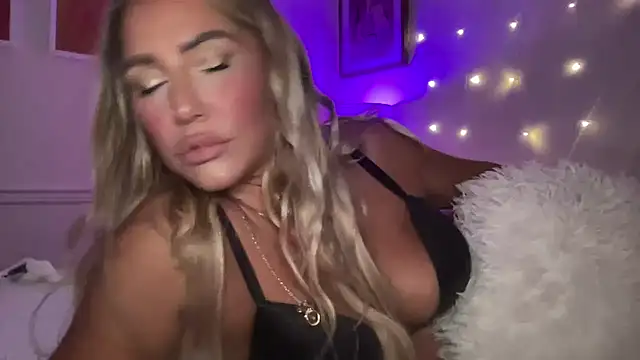 Fitnessbabe69 online show from July 23, 11:07 am